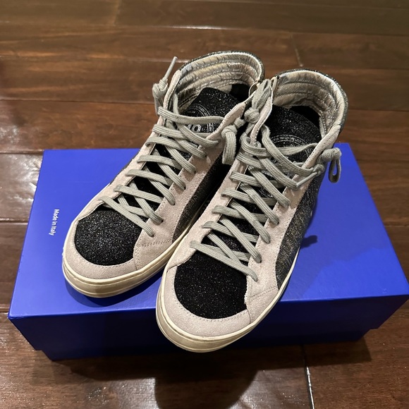 p448 metallic high top sneaker